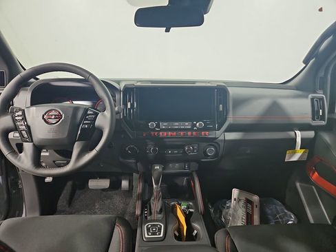 New 2026 Nissan Frontier PRO-4X AWD/4WD image 12