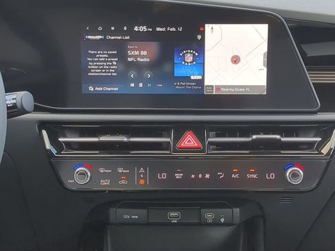 New 2025 Kia Niro EX image 15