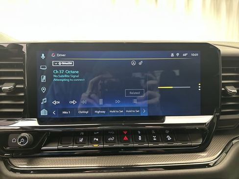 Used 2025 Chevrolet Silverado 2500 ZR2 w/ LPO, Dark Essentials Package image 16