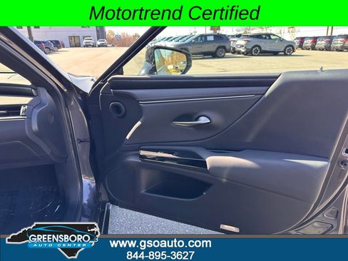 Used 2023 Lexus ES 250 w/ Premium Package AWD/4WD image 19