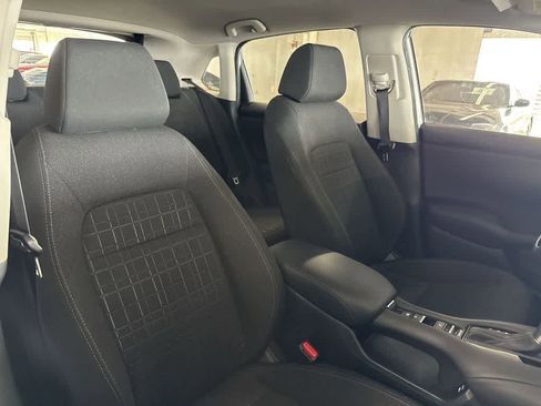Used 2024 Honda HR-V LX image 26
