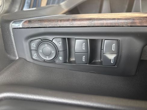 Used 2022 GMC Sierra 1500 Denali w/ Denali Reserve Package AWD/4WD image 14