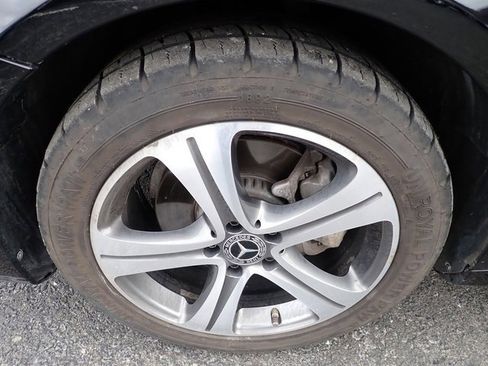 Used 2019 Mercedes-Benz E 300 4MATIC image 9