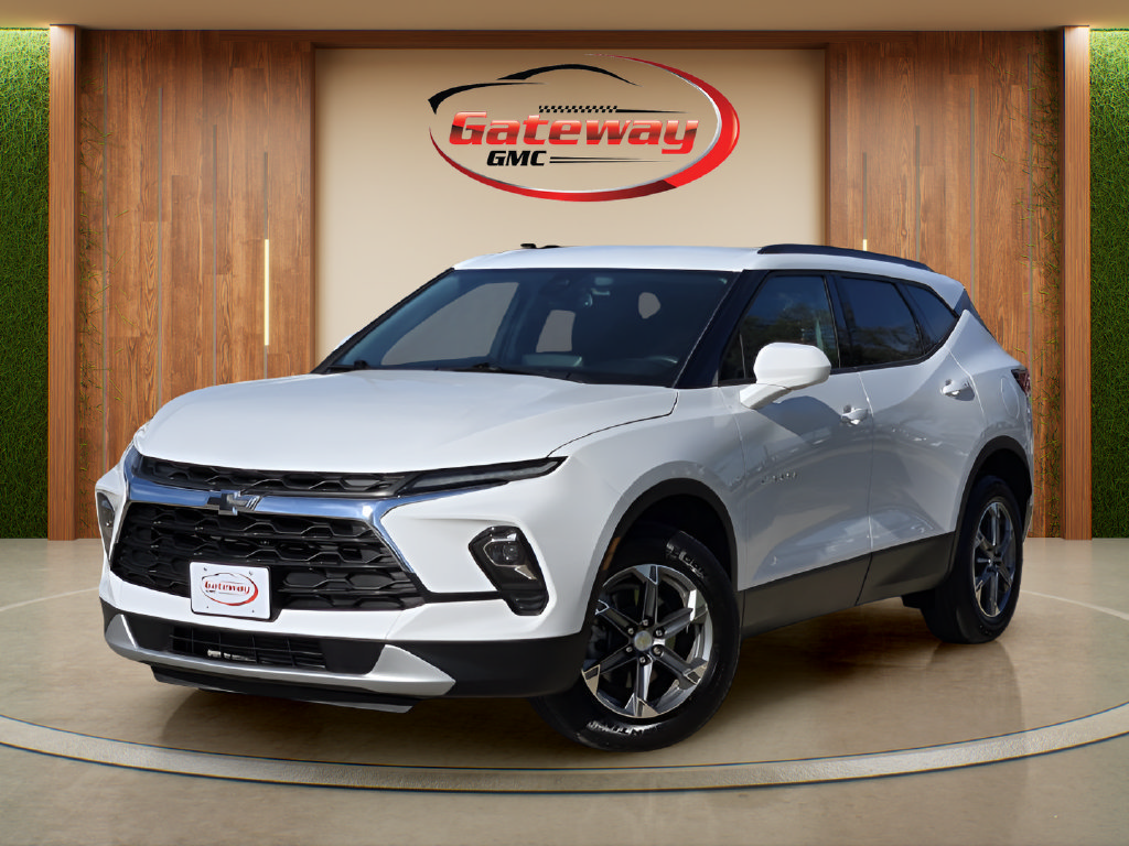 Used 2024 Chevrolet Blazer LT w/ Convenience Package FWD image 1