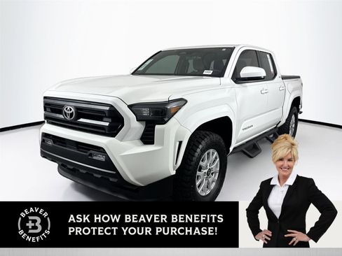 Certified 2025 Toyota Tacoma SR5 image 1