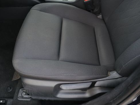 Used 2024 Toyota Corolla LE FWD image 20