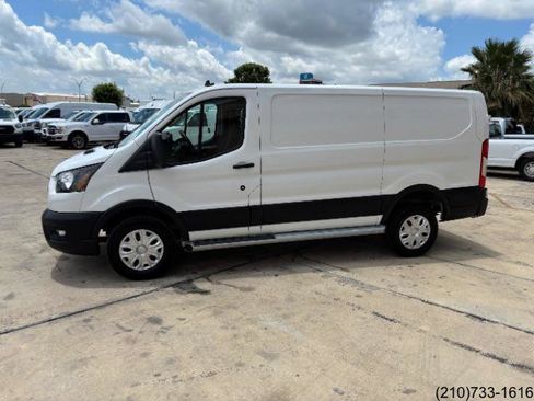 Used 2025 Ford Transit 250 Low Roof w/ Exterior Upgrade Package RWD image 4