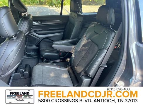 New 2025 Jeep Grand Cherokee L Altitude image 19