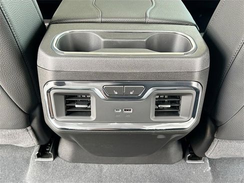 New 2025 GMC Sierra 1500 Denali w/ Technology Package image 18