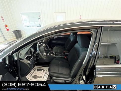 Used 2019 Nissan Sentra SR image 14