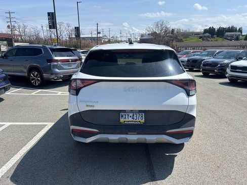 Used 2023 Kia Sportage EX image 6