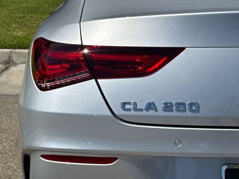 Used 2023 Mercedes-Benz CLA 250 image 11