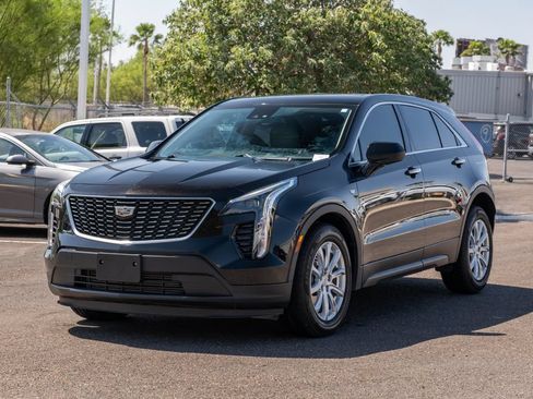 Used 2020 Cadillac XT4 Luxury FWD image 3