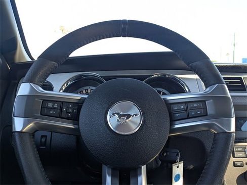 Used 2013 Ford Mustang Premium w/ V6 Performance Pkg image 19