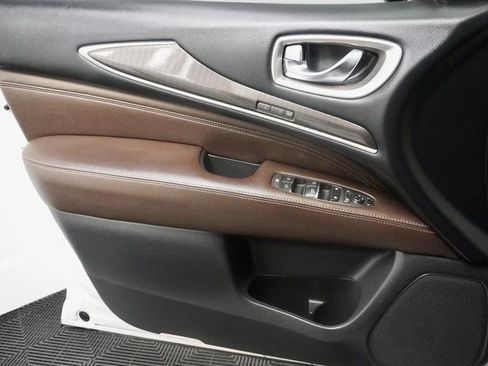 Used 2017 INFINITI QX60 FWD w/ Premium Package image 32