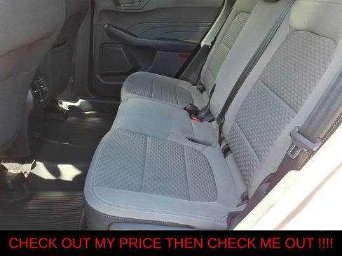 Used 2022 Ford Escape SE w/ SE Sport Appearance Package AWD/4WD image 11