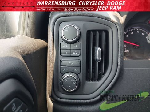 Used 2023 Chevrolet Silverado 1500 Custom w/ LPO, Dark Essentials Package AWD/4WD image 31