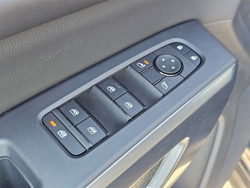 New 2025 Nissan Pathfinder Rock Creek image 32