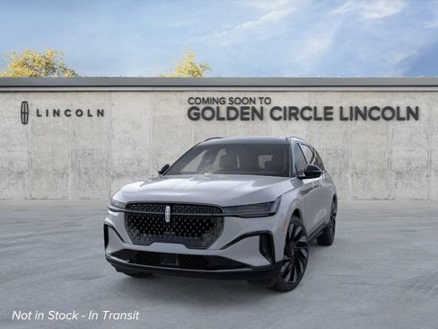 New 2026 Lincoln Nautilus Reserve AWD/4WD image 3