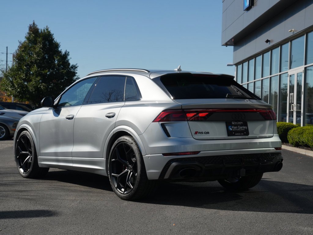 Used 2025 Audi RS Q8 performance AWD/4WD image 15
