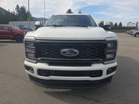 Used 2023 Ford F350 Lariat w/ Sport Appearance Package AWD/4WD image 3