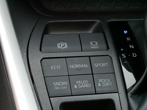Certified 2025 Toyota RAV4 XLE Premium w/ Weather Package AWD/4WD image 28
