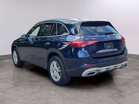 Used 2023 Mercedes-Benz GLC 300 4MATIC image 6