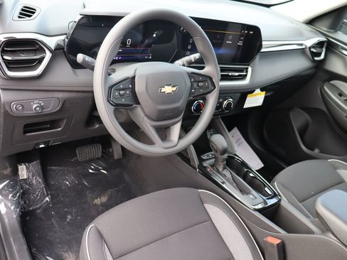 New 2026 Chevrolet TrailBlazer LS AWD/4WD image 6
