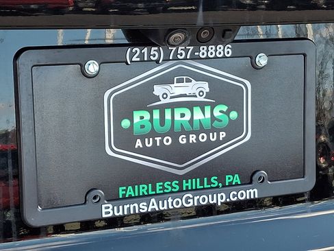 Used 2021 Chevrolet Tahoe Premier w/ Premium Package image 33