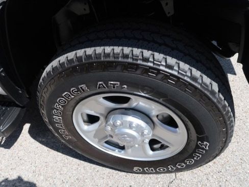 Used 2022 RAM 3500 Tradesman w/ Safety Group image 16