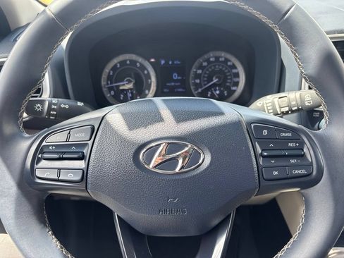 Used 2021 Hyundai Venue w/ Cargo Package FWD image 22