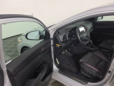 Used 2018 Hyundai Elantra Sport w/ Sport Premium Package 03 FWD image 18