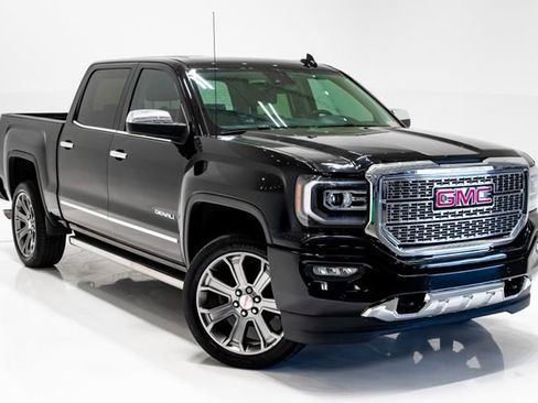 Used 2016 GMC Sierra 1500 Denali w/ Enhanced Driver Alert Package AWD/4WD image 6