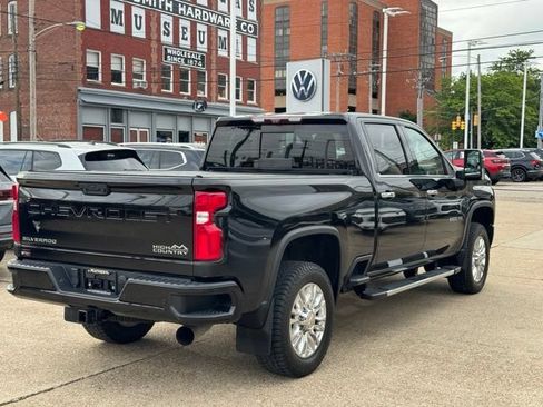 Used 2021 Chevrolet Silverado 2500 High Country AWD/4WD image 10