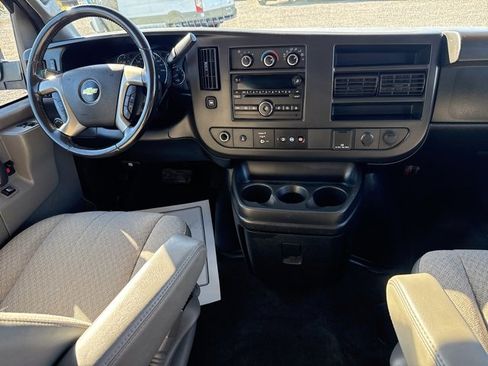 Used 2017 Chevrolet Express 3500 LT w/ LT Preferred Equipment Group image 11