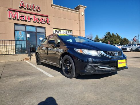 Used 2014 Honda Civic LX image 3