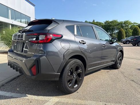 Used 2024 Subaru Crosstrek 2.0i AWD/4WD image 3