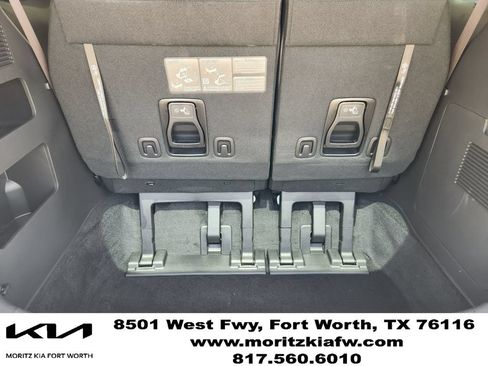 New 2026 Kia Carnival EX FWD image 22