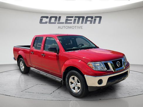 Used 2010 Nissan Frontier SE w/ Moonroof Pkg AWD/4WD image 2
