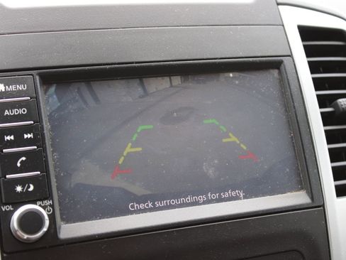 Used 2020 Nissan Frontier SV w/ Midnight Edition Floor Mats image 7