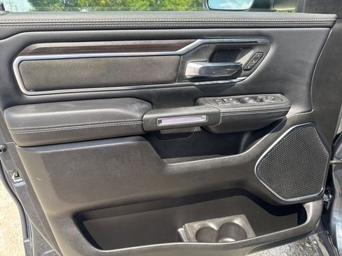 Used 2025 RAM 1500 Laramie image 31