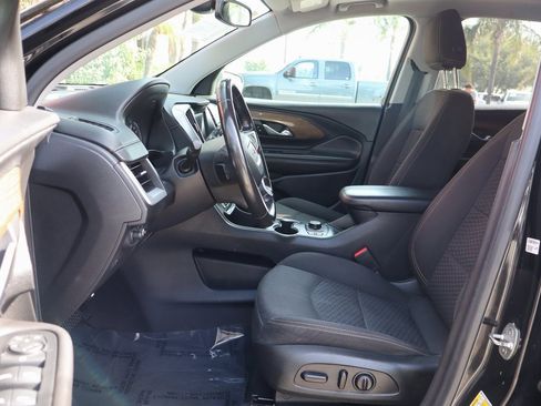 Used 2020 GMC Terrain SLE w/ Driver Convenience Package image 18