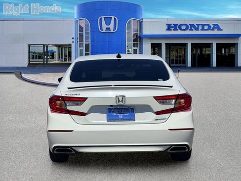 Used 2022 Honda Accord Sport image 5