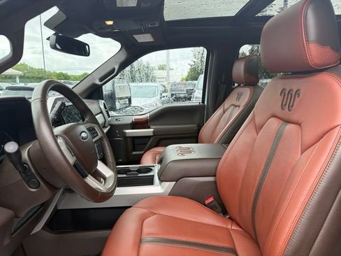 Used 2022 Ford F350 King Ranch w/ Chrome Package AWD/4WD image 27