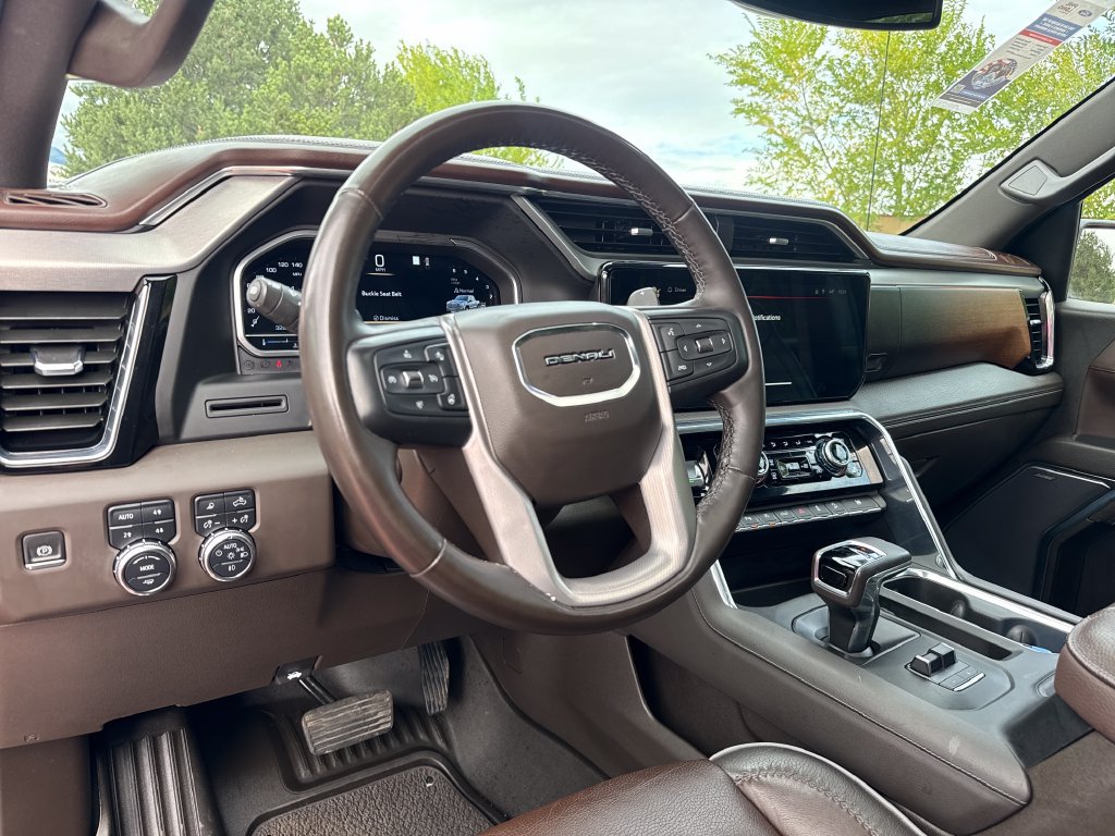 Used 2023 GMC Sierra 1500 Denali AWD/4WD image 13