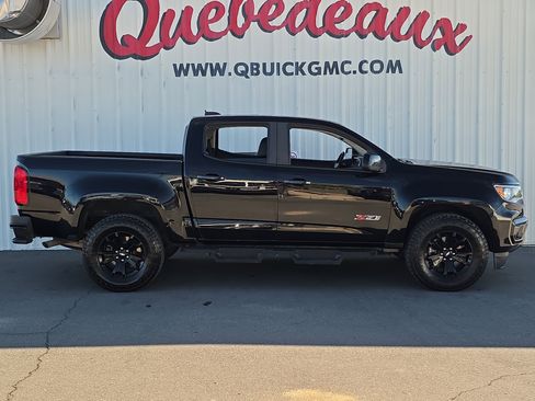 Used 2021 Chevrolet Colorado Z71 w/ Z71 Midnight Edition image 12