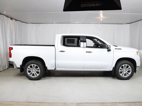 New 2026 Chevrolet Silverado 1500 LTZ w/ LTZ Premium Package image 2