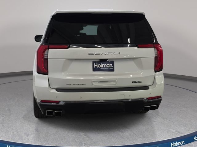 Used 2025 GMC Yukon Denali Ultimate AWD/4WD image 7