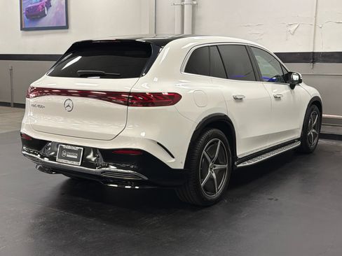 Used 2023 Mercedes-Benz EQS 450+ SUV w/ AMG Line Exterior Package image 13