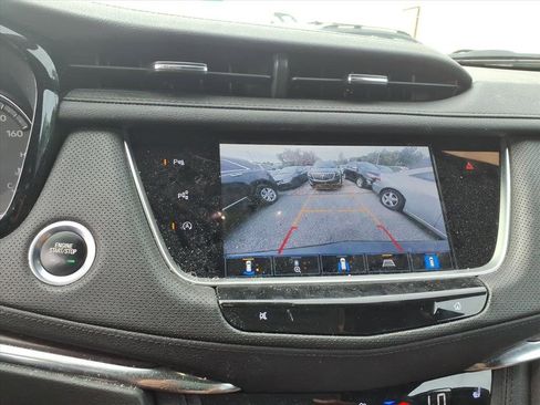 Certified 2022 Cadillac XT5 Sportv w/ Technology Package image 15